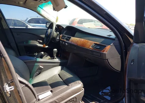 2007 BMW 550I z USA, uszkodzony, nr VIN WBANB53517CP08929